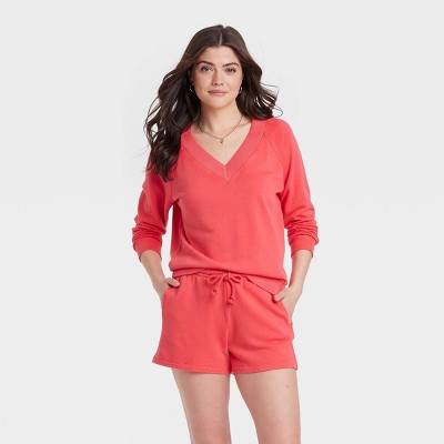 Women's Leisure Studio French Terry Pullover Sweatshirt - Universal Thread™