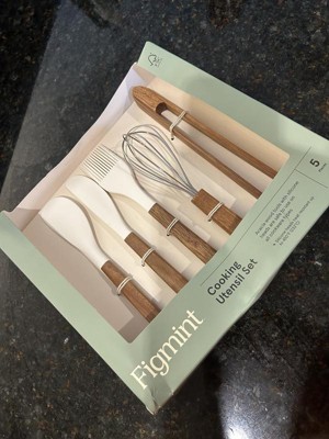 Goodful Silicone and Beechwood Mini Kitchen Utensil Set, Great for Cooking,  Baking or Reaching Into …See more Goodful Silicone and Beechwood Mini