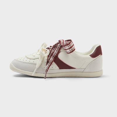 Женские кроссовки Universal Thread Women's Sammy Sneakers - Universal Thread™ Burgundy 8.5 — фото 2