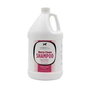 Groomer Essentials Berry Clean Dog Shampoo Gallon - 1 of 4