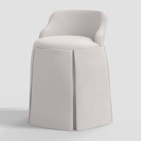 Light grey vanity outlet chair