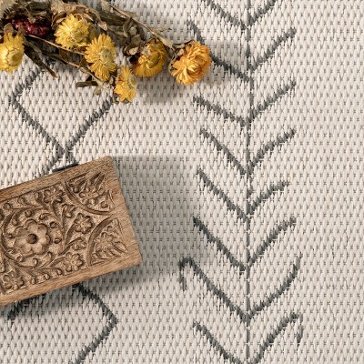 Serna Khaki Square Easy-Care Synthetic Indoor/Outdoor Rug
