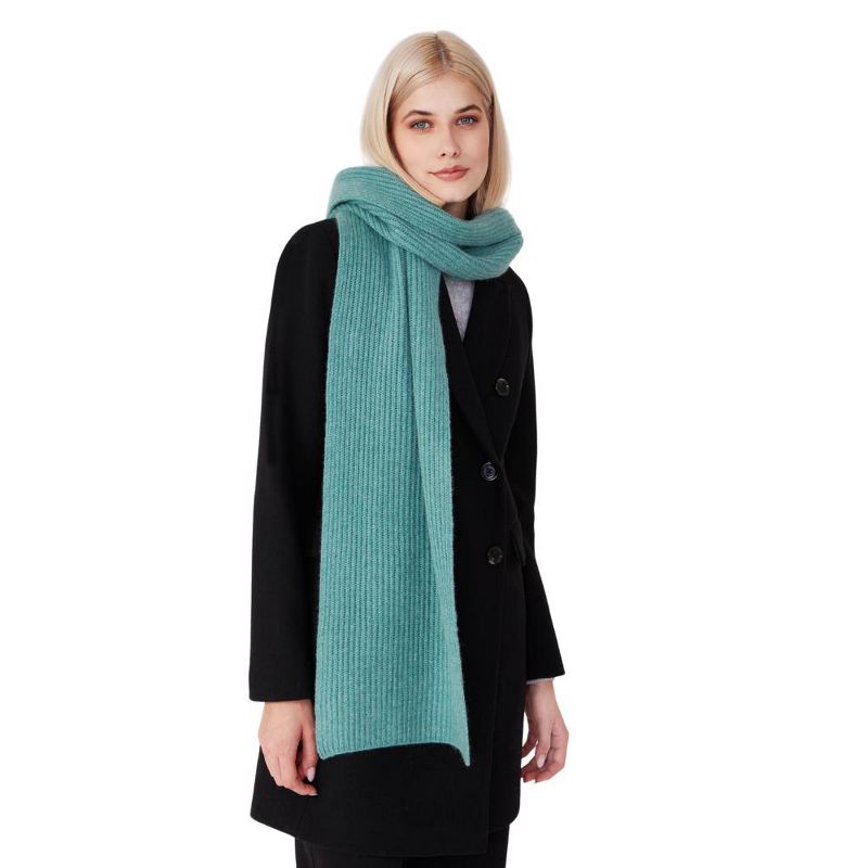 Style Republic Women’s Premium Cashmere Chunky Knit Scarf, 1 of 3