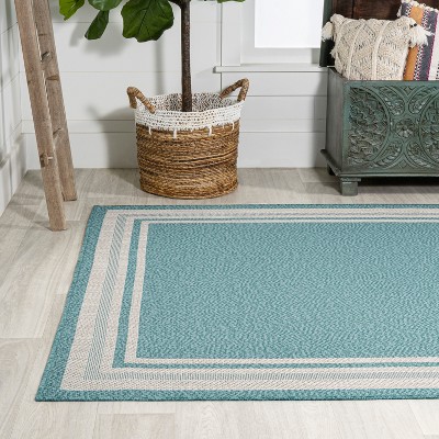 Modern Ivory Stripe 5' x 8' Synthetic Indoor/Outdoor Rug
