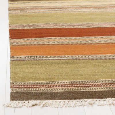 Handwoven Red and Green Wool Striped 3'x5' Accent Rug
