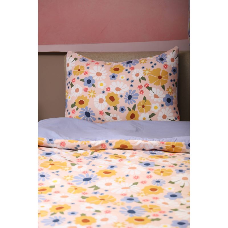 Floral Print Kids' Duvet Cover - Pillowfort™, 1 of 4