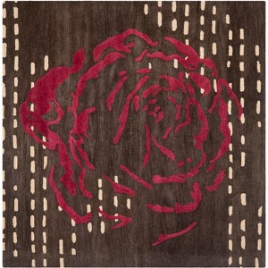 Wyndham WYD618 Hand Tufted Indoor Rugs - Safavieh - 1 of 4