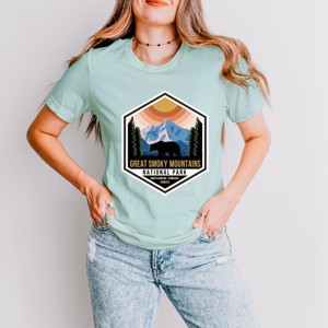 Simply Sage Market Great Smoky Mountains National Park Badge Short Sleeve Tee - 1 of 4