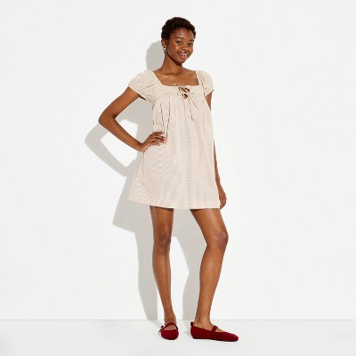 Женские платья Wild Fable Women's Short Puff Sleeve Trapeze Mini Dress - Wild Fable™ Tan Plaid M — фото 2