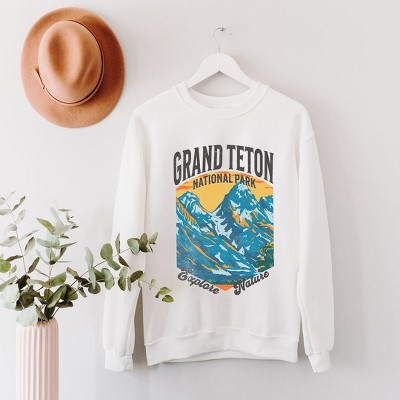 Simply Sage Market Women's Graphic Sweatshirt Grand Teton National Park Explore More