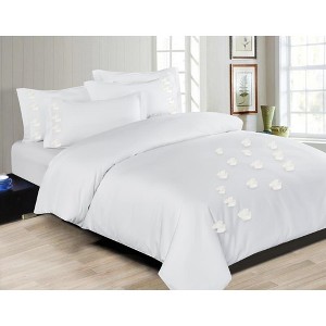 Linen Classique 320TC Chiffon Flowers Duvet Set - 1 of 3