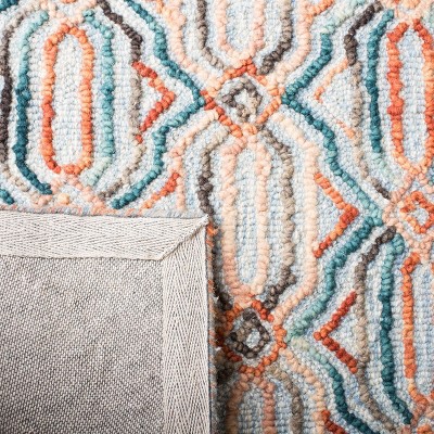 Elegance Hand-Tufted Wool Area Rug in Light Blue, 4' x 6'