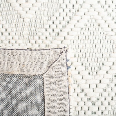 Ivory Diamond Pattern Handwoven Wool Area Rug, 3' x 5'