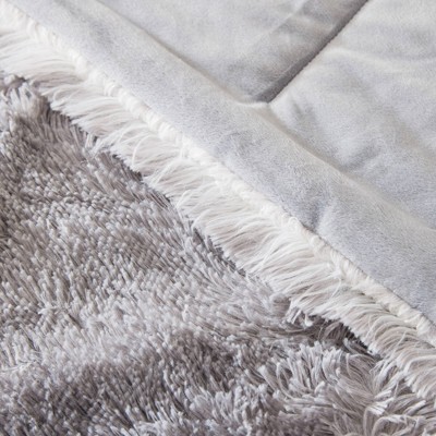 Intelligent Design Ultra Soft Faux Fur Comforter Set, Ombre Design Shaggy Long Fur Jump Tack Quilting Plushy Bedding Set with Matching Shams, Grey, Twin/Twin XL — фото 6