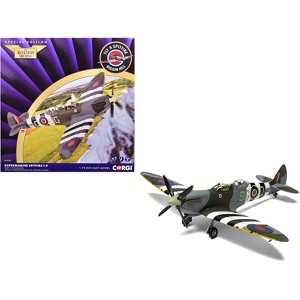 Supermarine Spitfire T.9 Aircraft "Biggin Hill Heritage Hangar" Royal Canadian Air Force 1/72 Diecast Model by Corg - 1 of 4