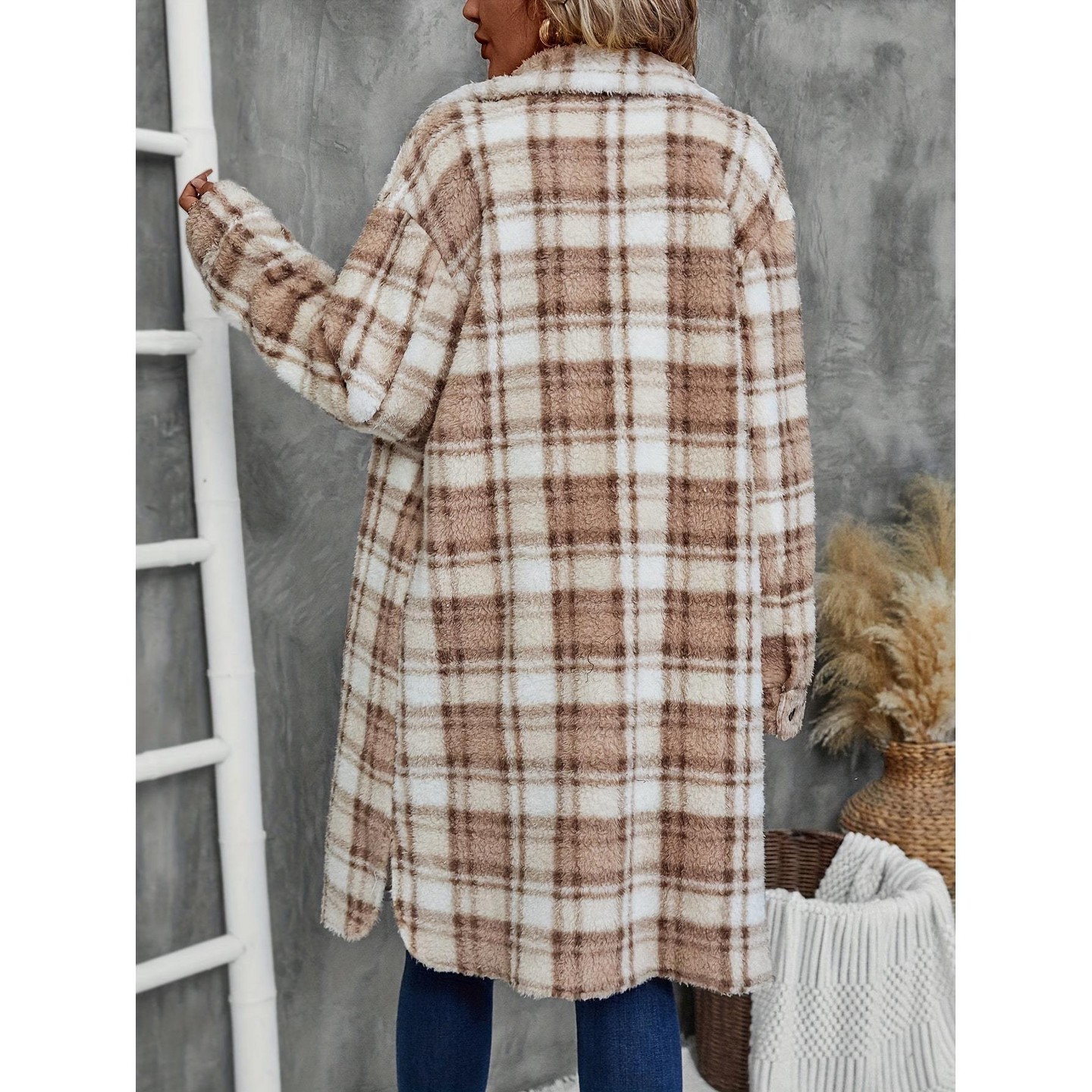 Женские кардиганы YesFashion Plaid Long Plush Button Down Cardigan Coat Fall Casual Collared Pockets Open Front Jacket Outerwear Camel — фото 4