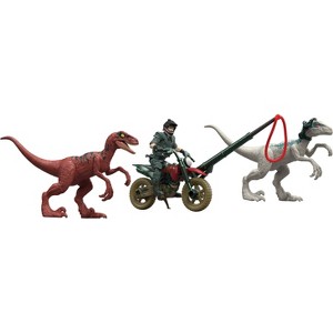 Jurassic World Reimagined Motorcycle, Owen Grady & Raptors & Tools Retro Pack, Fallen Kingdom Toy - 1 of 4
