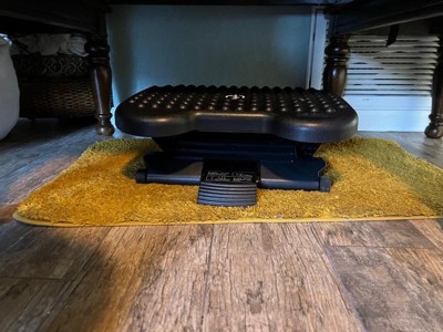 Mind Reader Adjustable Ergonomic Under Desk Foot Rest Plastic 6 14 H x 13 W  x 17 D Black Set of 2 Footrests - Office Depot