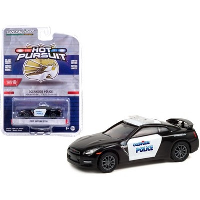 2015 Nissan GT-R Black and White "Oceanside Police" (California) "Hot Pursuit" Series 38 1/64 Diecast Model Car by Greenlight