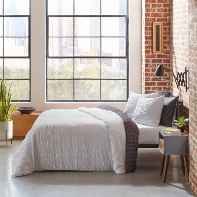 King White Cotton Seersucker Duvet Cover Set