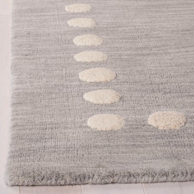 Hand-Tufted Round Wool Kids' Playroom Rug in Gray, 5' x 8'
