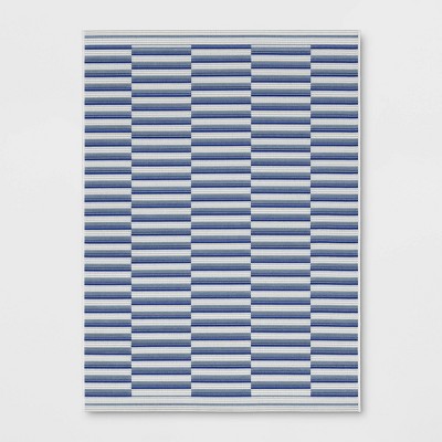 6'6"x9' Color Blocked Stripe Outdoor Area Rug Blue - Room Essentials™