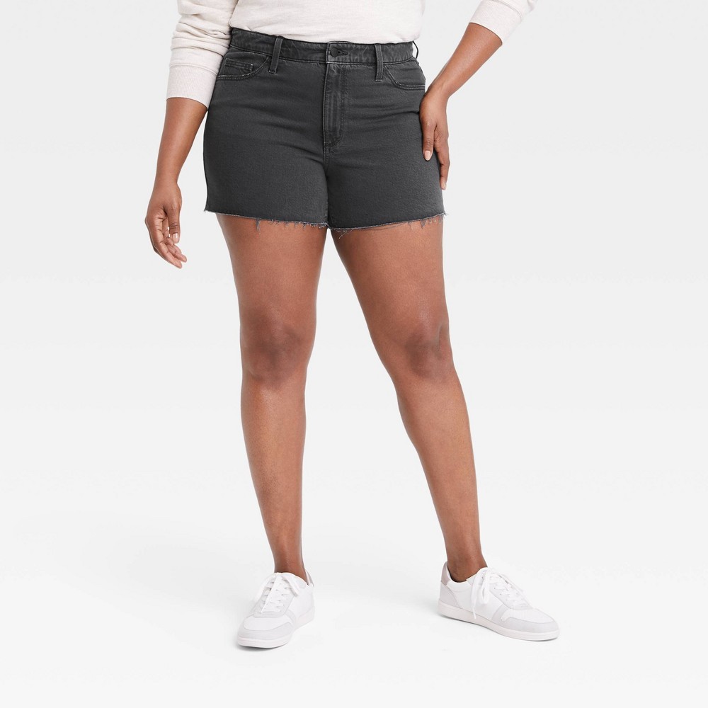 Women's High-Rise Vintage Midi Jean Shorts - Universal Thread Black 00