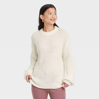 A Women\'s : Target Crewneck New Pullover - Day™ Sweater