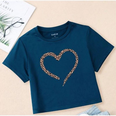 TIME HOLLOW Heart & Leopard Print Crop Graphic Tee
