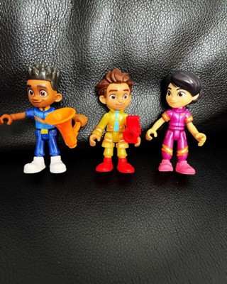 Disney Junior Firebuds Friends Bo And Flash Figure And Fire Truck Set :  Target