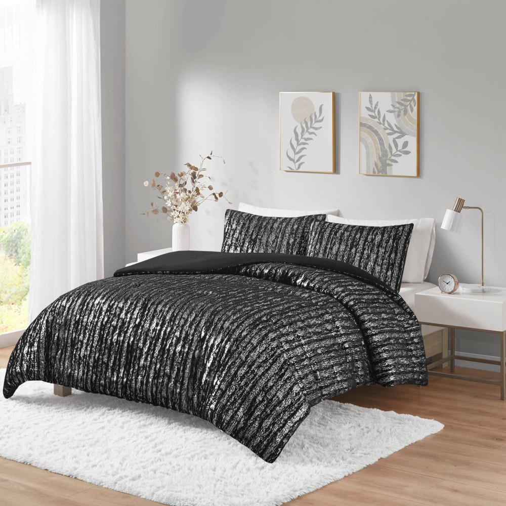 Photos - Bed Linen Full/Queen Madelyn Metallic Print Faux Fur Comforter Set Black/Silver - In