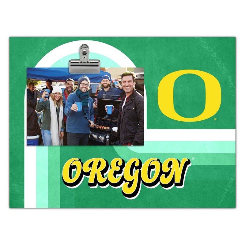 8&#39;&#39; x 10&#39;&#39; NCAA Oregon Ducks Picture Frame, 1 of 2