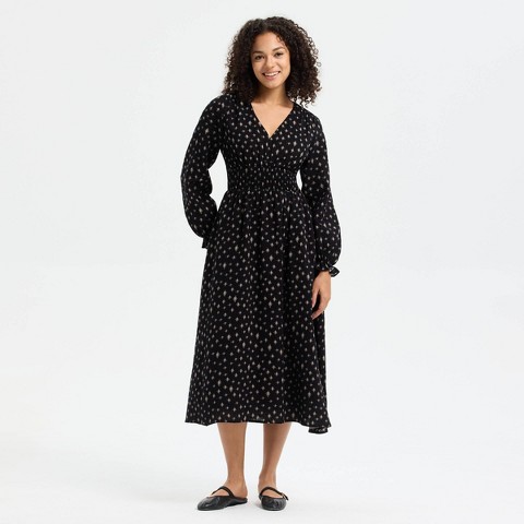 Женские платья Universal Thread Women's Balloon Long Sleeve Smocked Bodice Midi Dress - Universal Thread™ Black Floral M