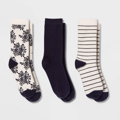womens navy socks