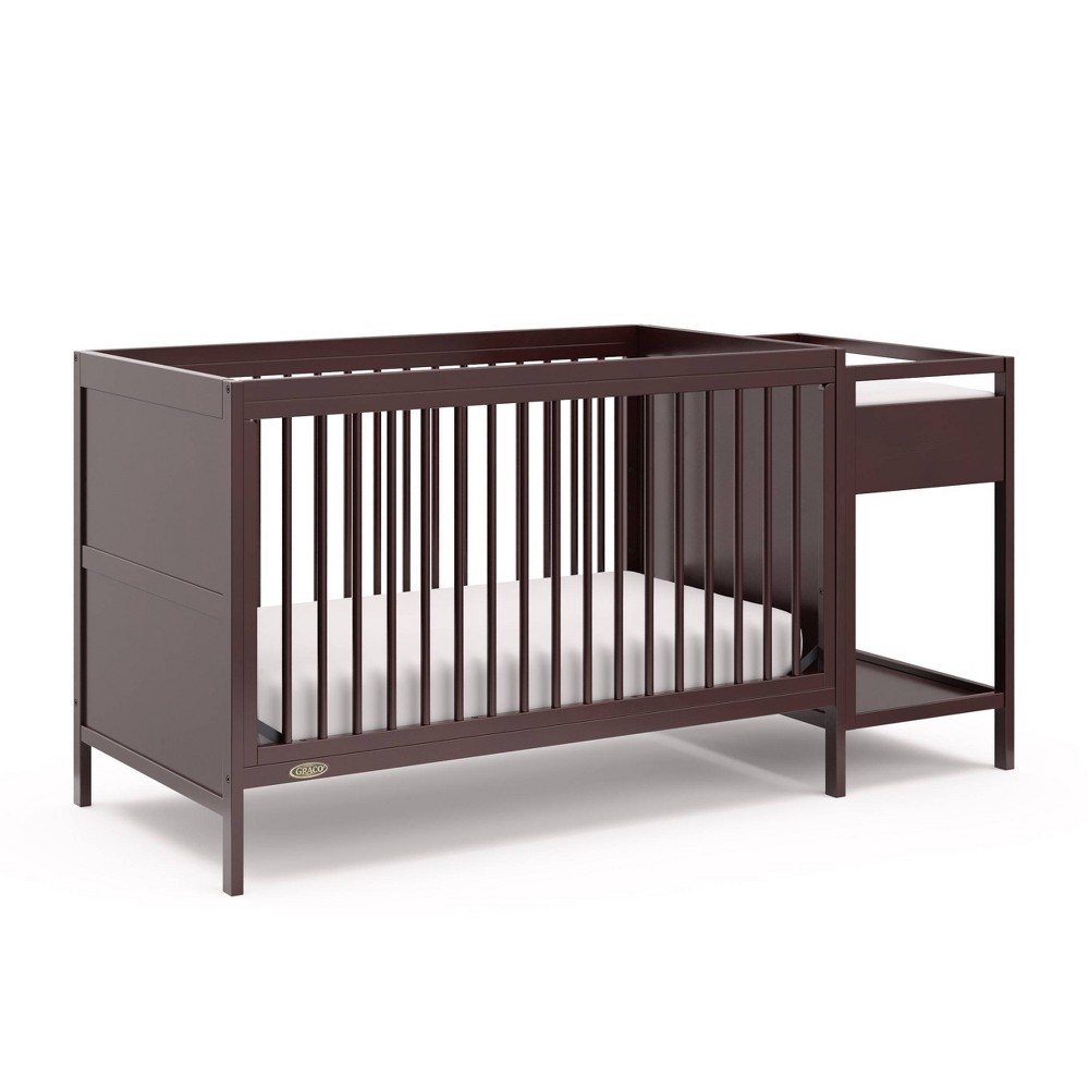 Graco - Fable 4-in-1 Convertible Crib and Changer - Espresso