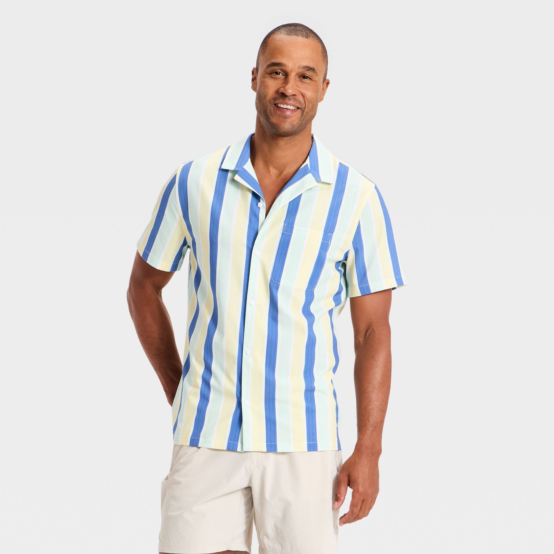 Men's Seersucker Button-Down Shirt - All In Motion™