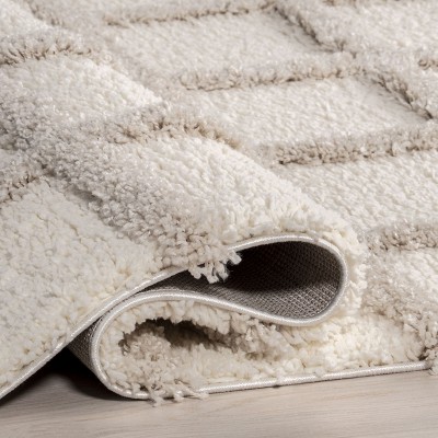 Beige and Gray Checkered Synthetic Shag Area Rug, 4' x 6'