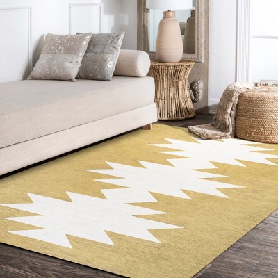 Sunny Medallion 4' x 6' Yellow & Cream Reversible Area Rug