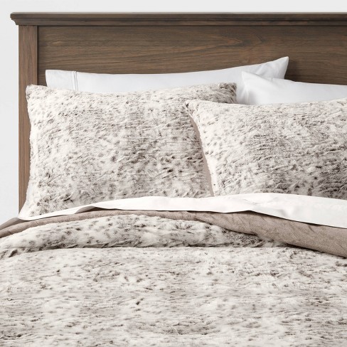 Full/queen Textured Faux Fur Snow Leopard Comforter & Sham Set  Brown/off-white - Threshold™ : Target