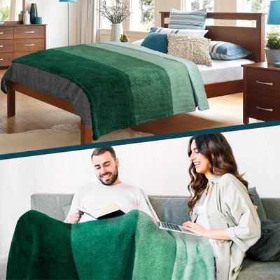 Pavilia Throw Blanket