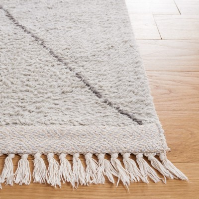 Grey and Ivory Hand-Knotted Washable Area Rug, 5' x 8'