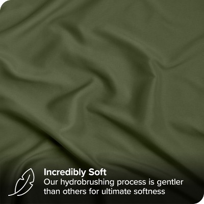 Queen Green Microfiber Down Alternative Bed-in-a-Bag Set