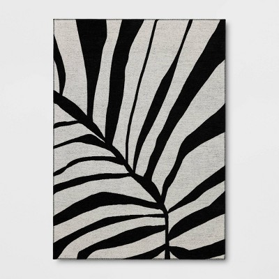 5'3"x7' Abstract Palm Outdoor Area Rug Black - Threshold™