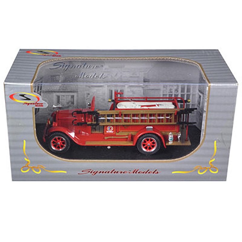 1928 Reo Fire Engine 1/32 Diecast Car Model by Signature Models, 3 of 4