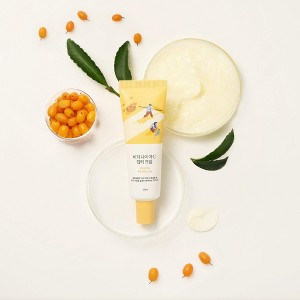 Round Lab Korean Skincare Vita Niacinamide Dark Spot Cream with Vitamin C for Skin Clarity and Radiance | 50ml (1.69 fl.Oz) - 1 of 2