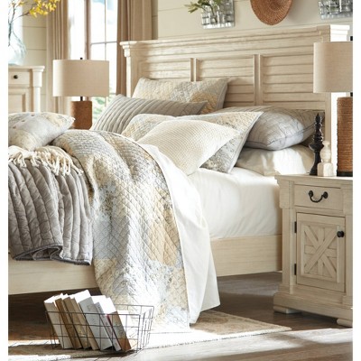 Farmhouse Fresh Two-Tone 1 Drawer Nightstand with USB Ports