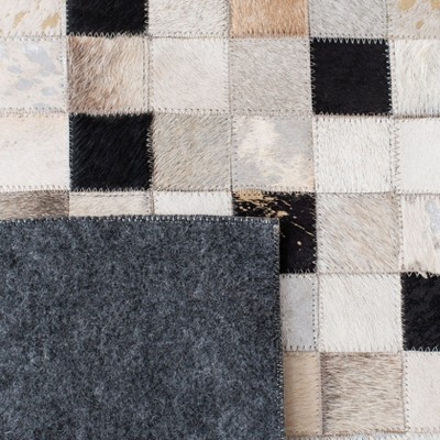 Handmade Black Geometric Cowhide Hand-knotted Rug 27" x 7"
