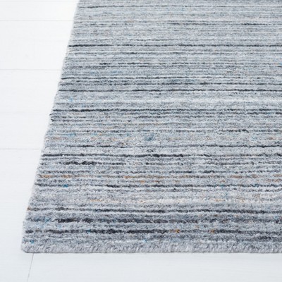 Gray Handmade Square Wool and Viscose Area Rug