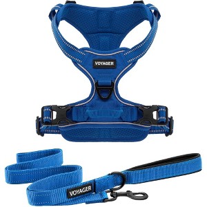 Voyager Dual-Attachment No-Pull Dog Harness with 6ft Leash Combo  - 1 of 4