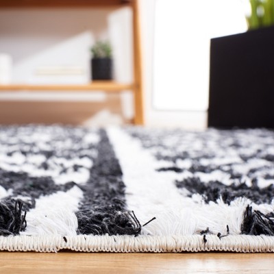 Augustine 6'4" Black/Ivory Synthetic Flat Woven Square Rug